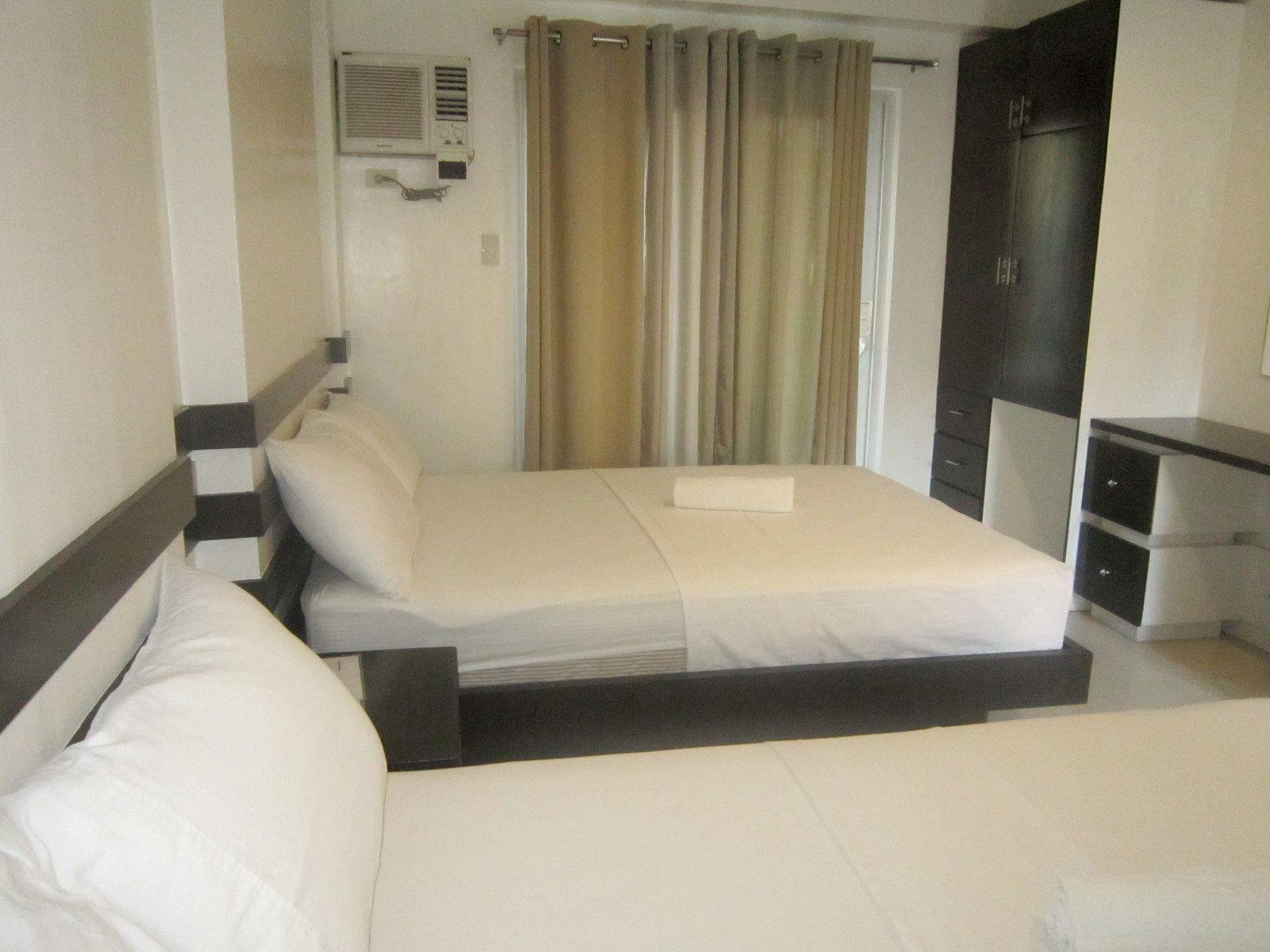 Lsm Square Residences Balabag  Екстер'єр фото
