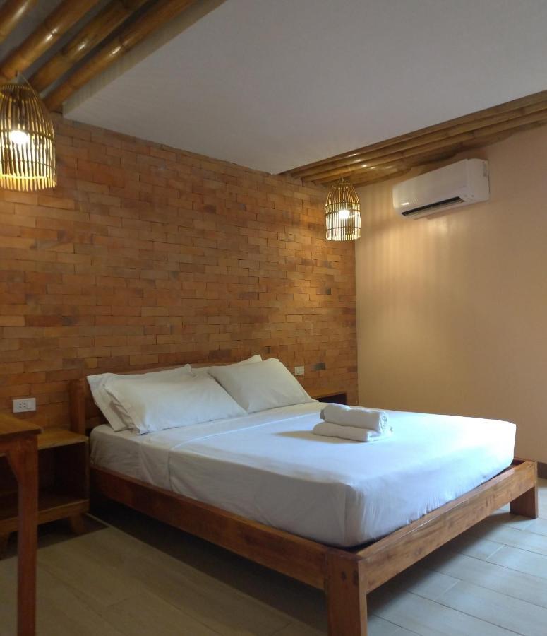 Lsm Square Residences Balabag  Екстер'єр фото